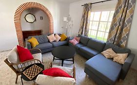 Villa Manoli: 4 Bedroom Villa In Zahora, Ideal For 2 Families